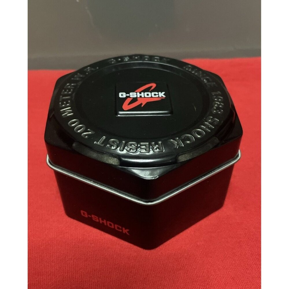 CASIO G-SHOCK METAL WATCH BOX CASE DISPLAY HOLDER STAND STORAGE TIN W/MANUAL TAG